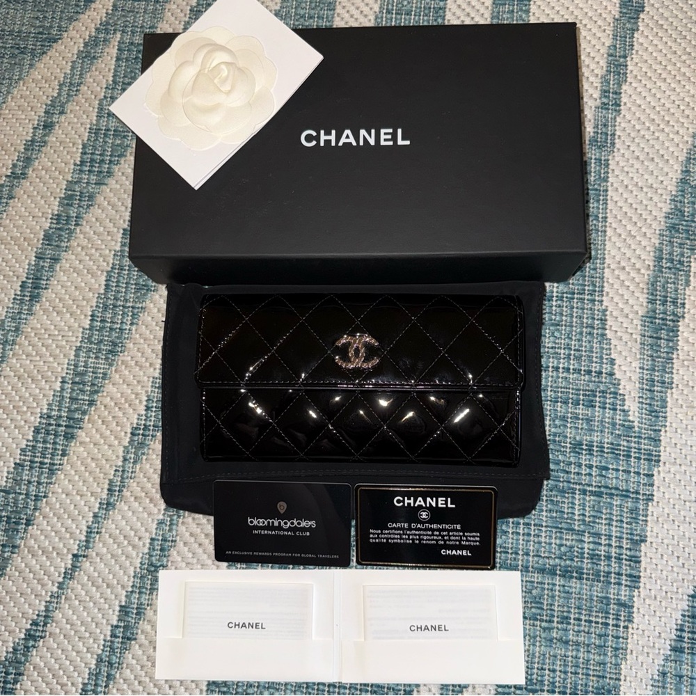 CHANEL Black Quilted Clutch